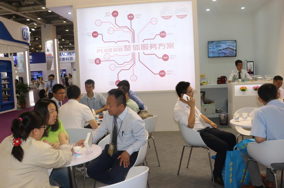 Z6��������ʱ���й������ٷ���վ