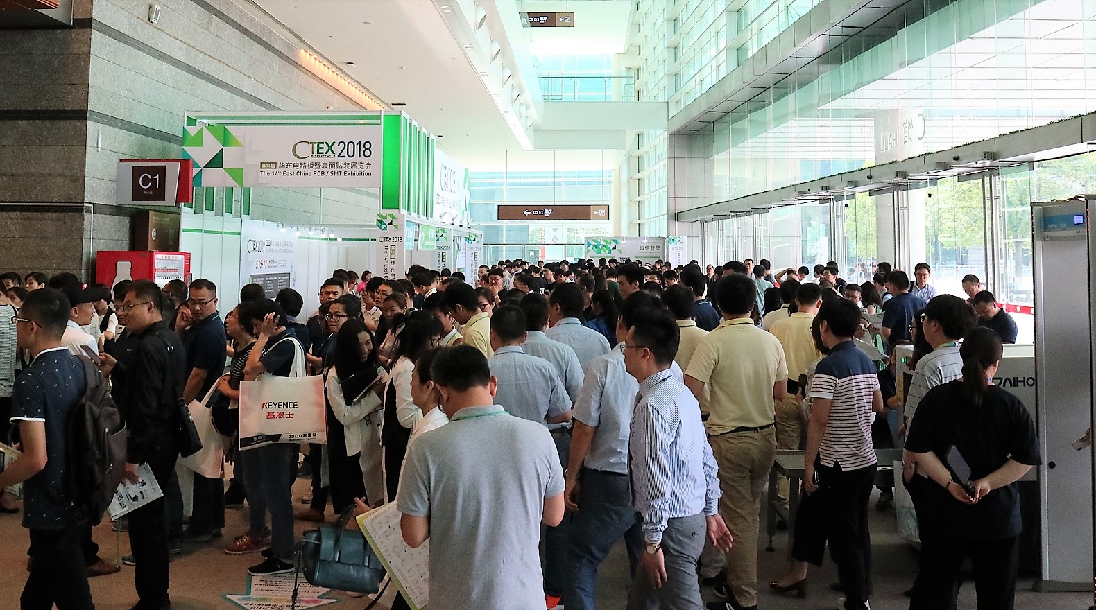 Z6��������ʱ���й������ٷ���վ