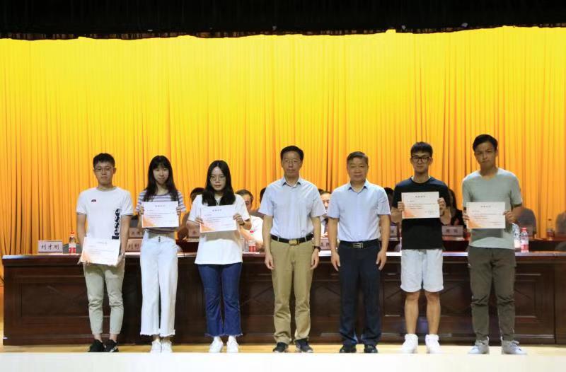 Z6��������ʱ���й������ٷ���վ