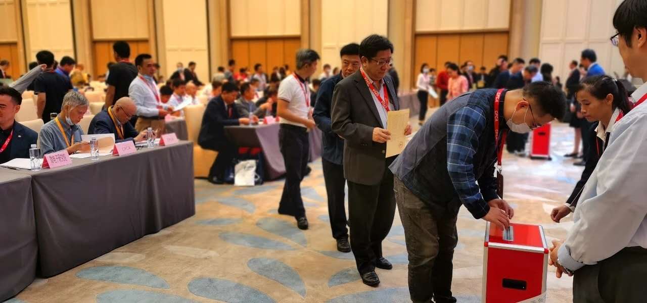 Z6��������ʱ���й������ٷ���վ